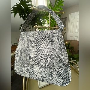 Vintage snakeskin bag